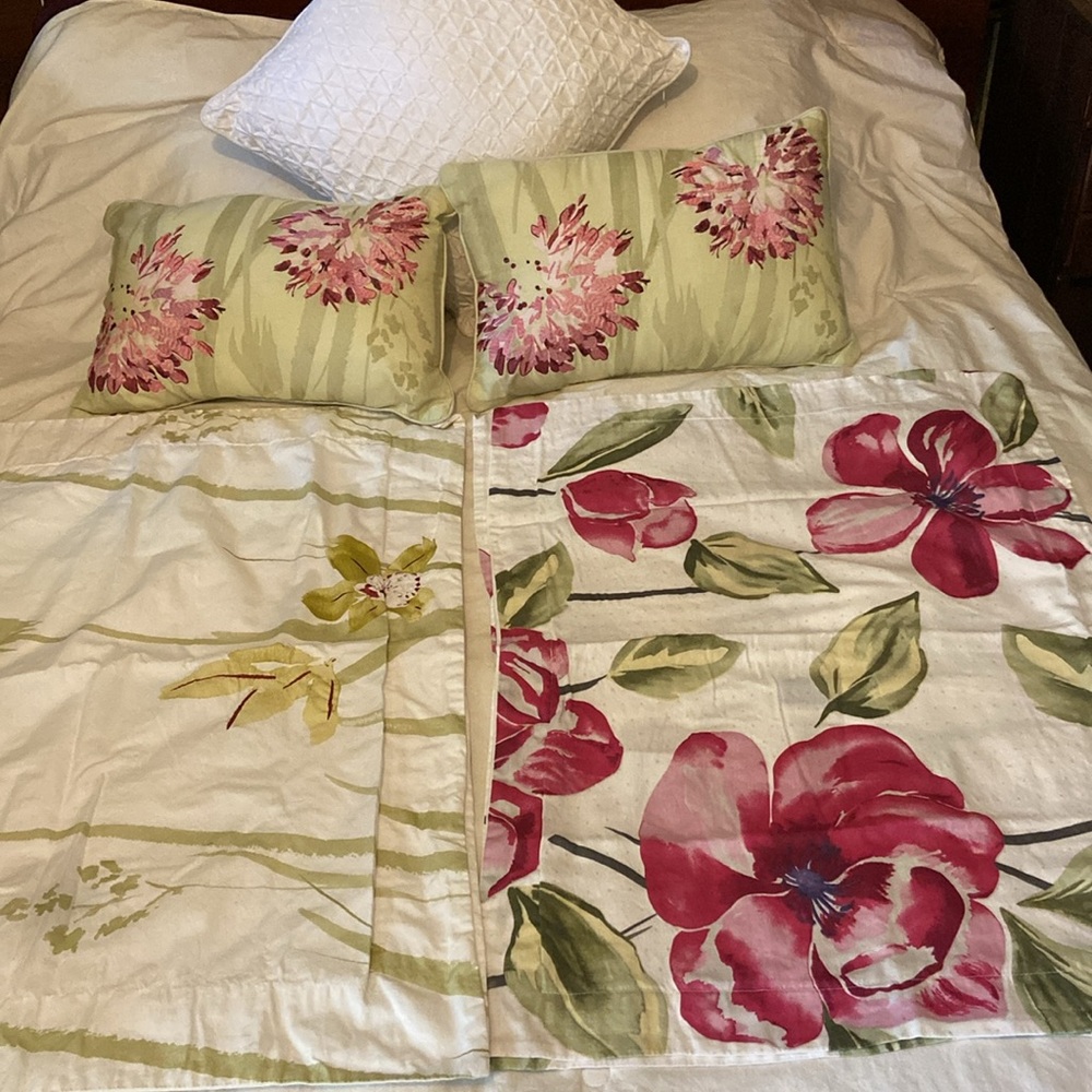 Lot of 7 pcs Designers Decorative Pillow Shams and Capvers